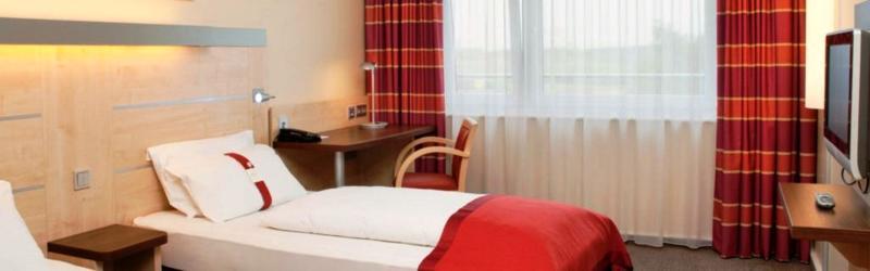 Holiday Inn Express Stuttgart Airport, An Ihg Hotel Leinfelden-Echterdingen Buitenkant foto