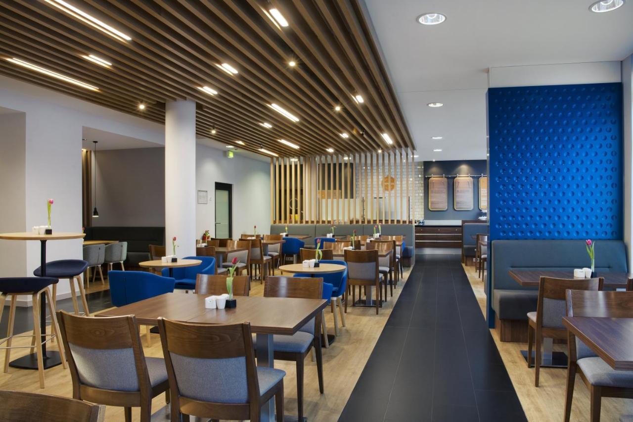 Holiday Inn Express Stuttgart Airport, An Ihg Hotel Leinfelden-Echterdingen Buitenkant foto